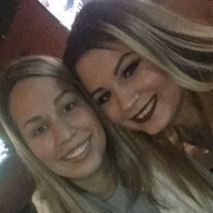 Meet your Posher, Danyelle